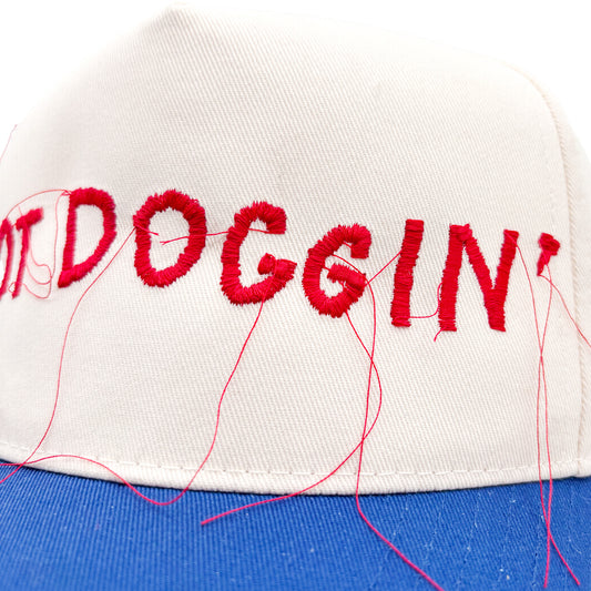 HOT DOGGIN