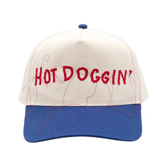 HOT DOGGIN